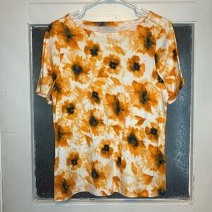 NWT Charter Club Women’s White and Orange Floral Short Sleeve Casual Tshirt Med